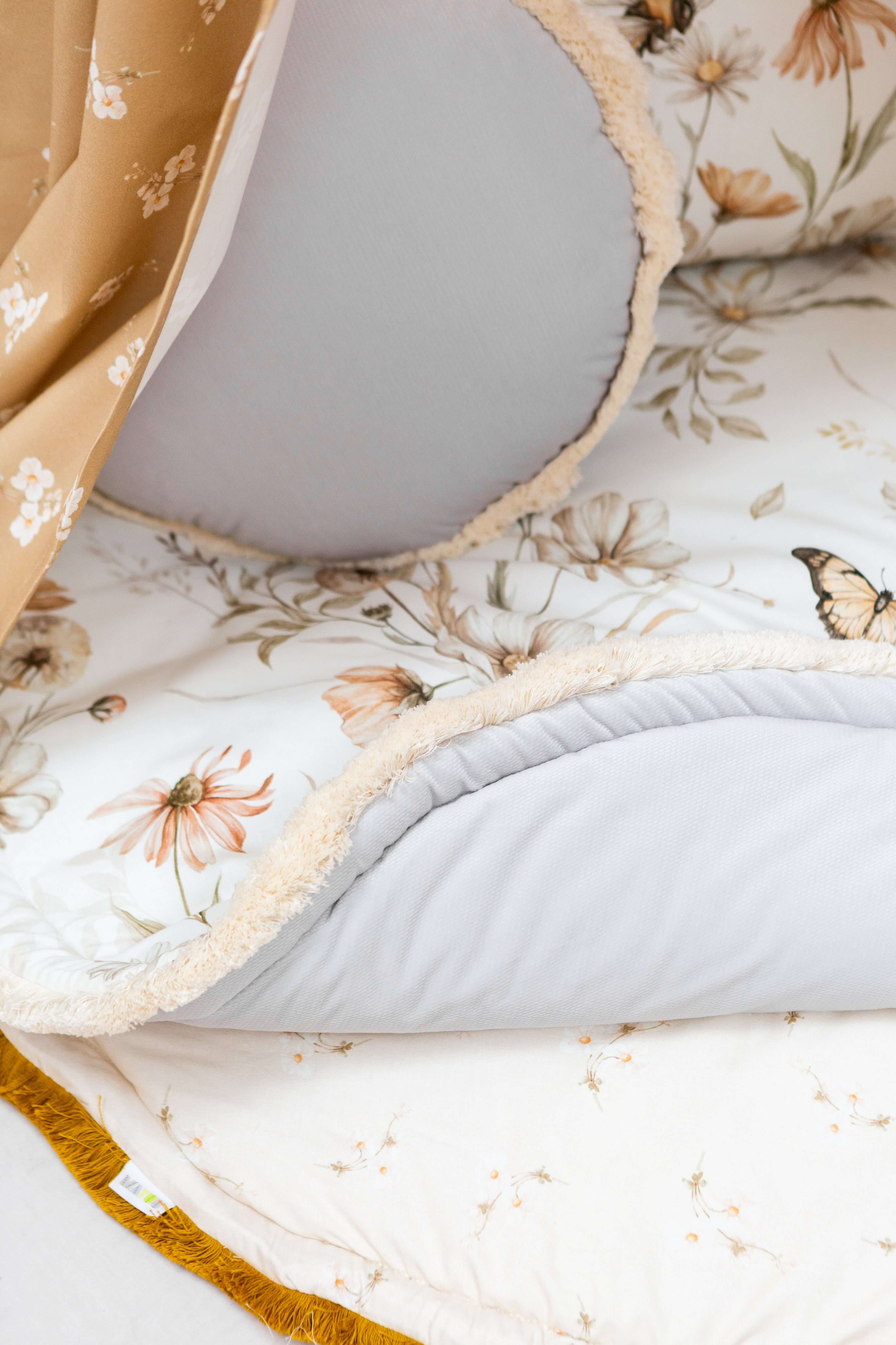 Gold meadow on white & grey - round baby play mat, boxkleed