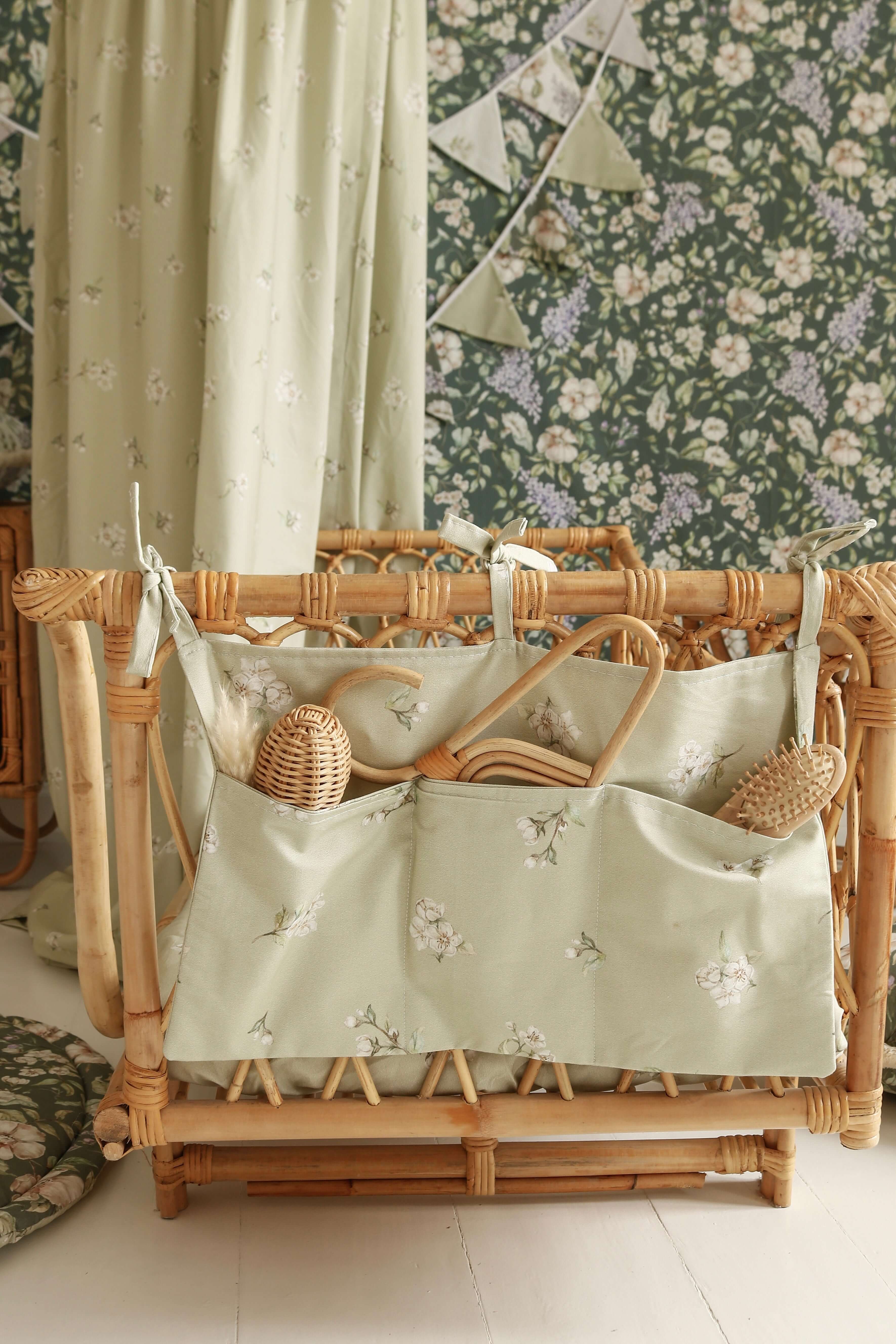 Apple Blossom on Green – Crib Organizer / Bed Pocket