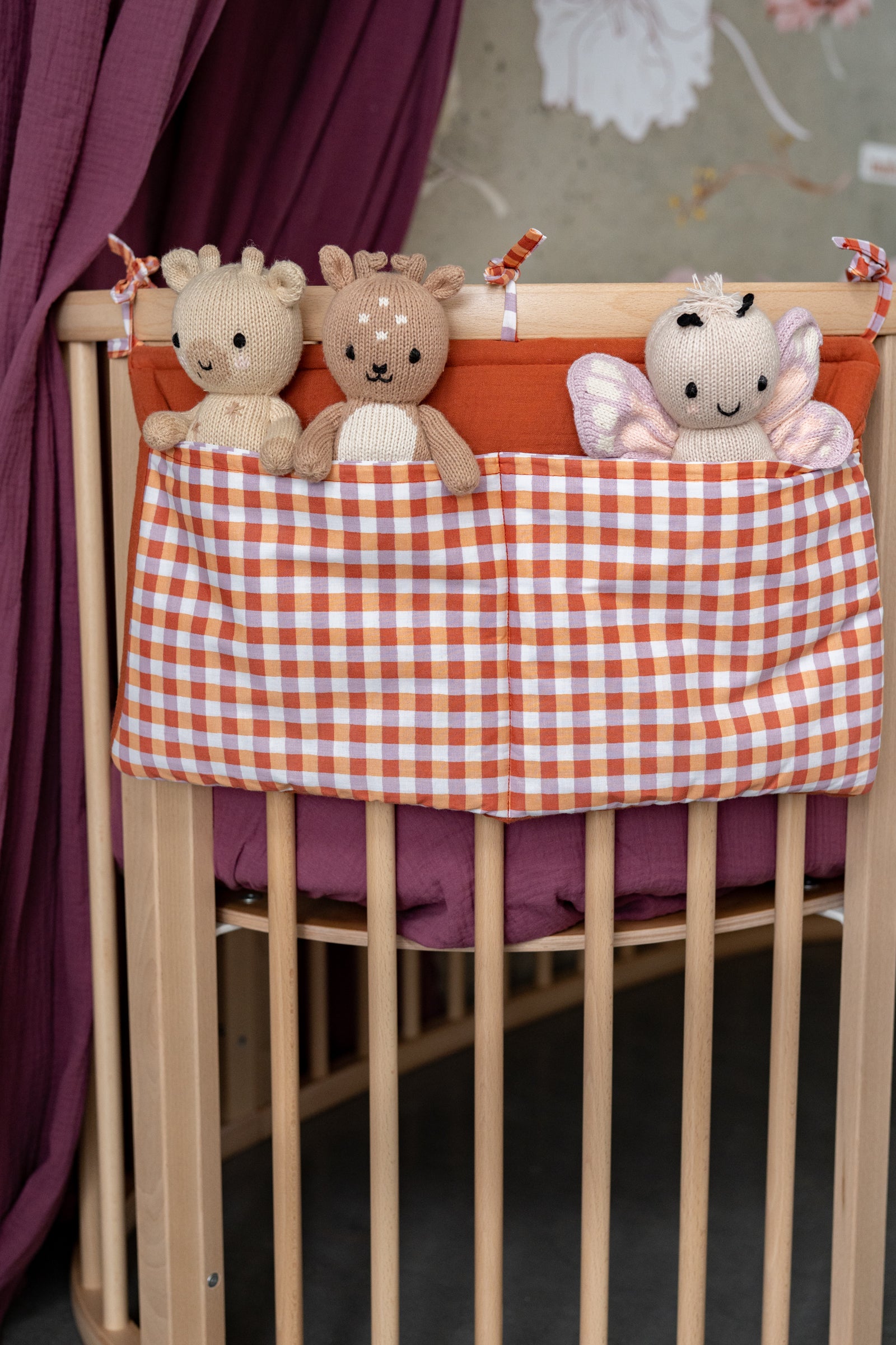 Rustic Gingham – Crib Organizer / Bed Pocket