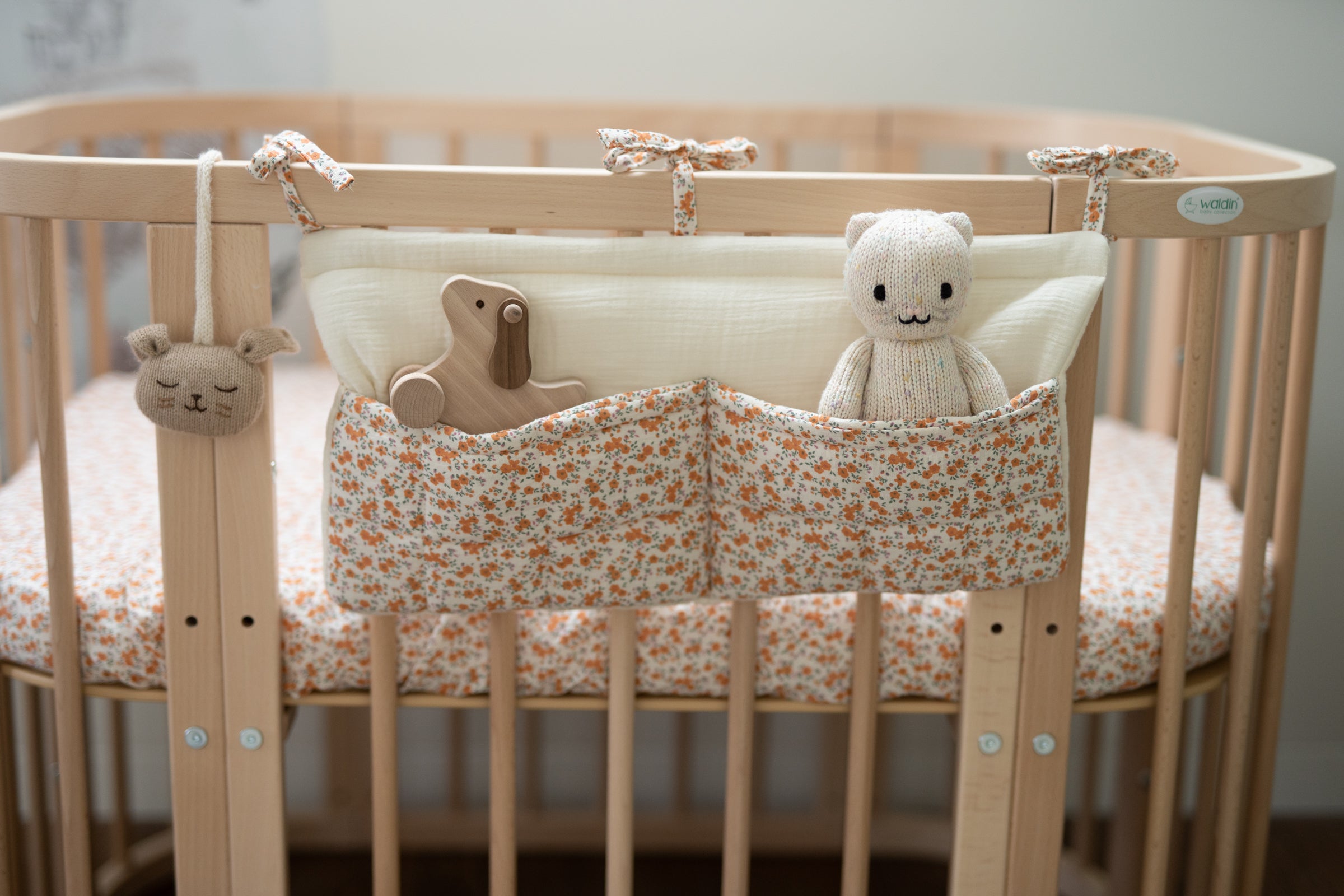 Autumn meadow - Crib Organizer / Bed Pocket