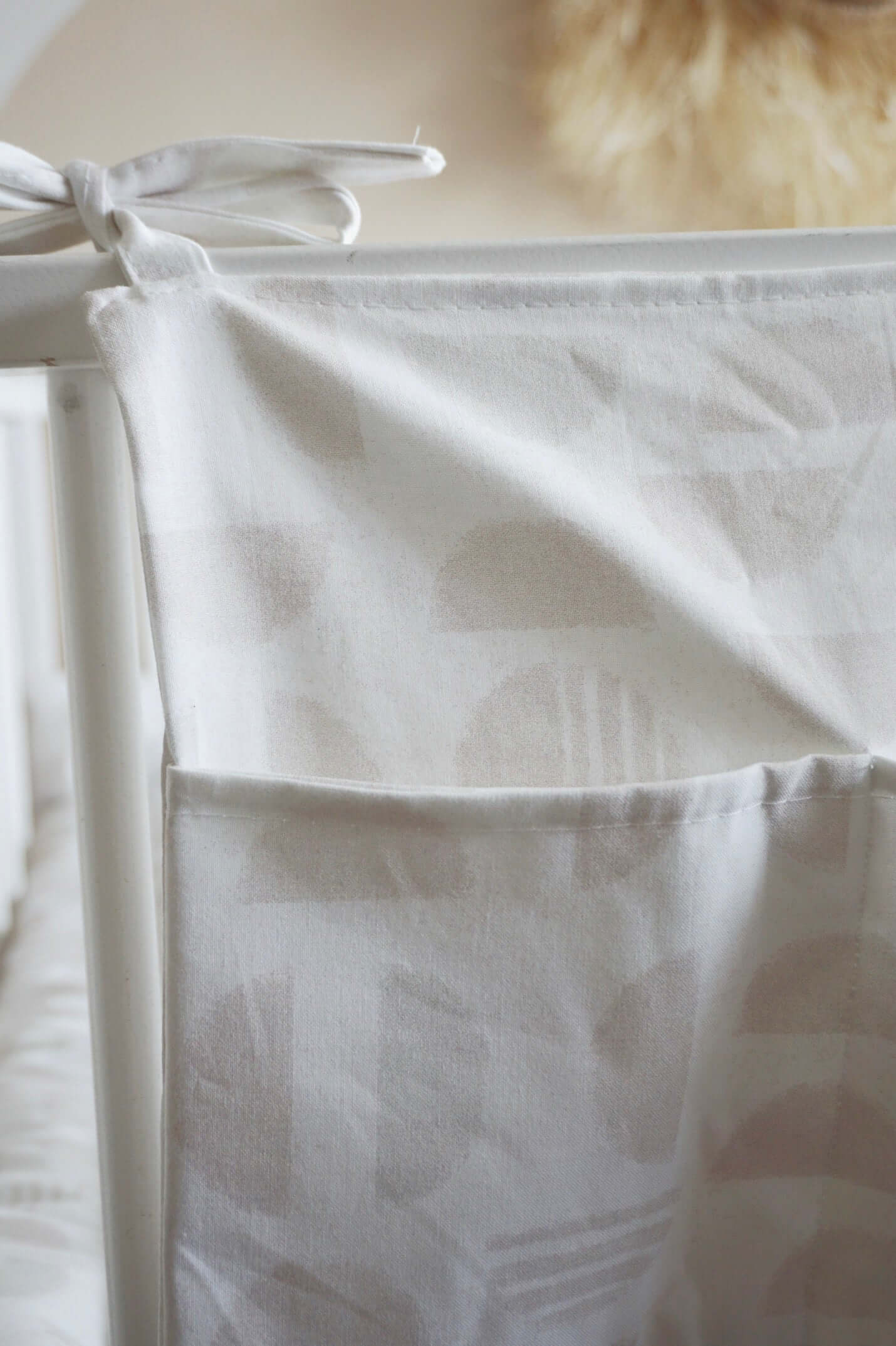 Desert - bed pocket organizer