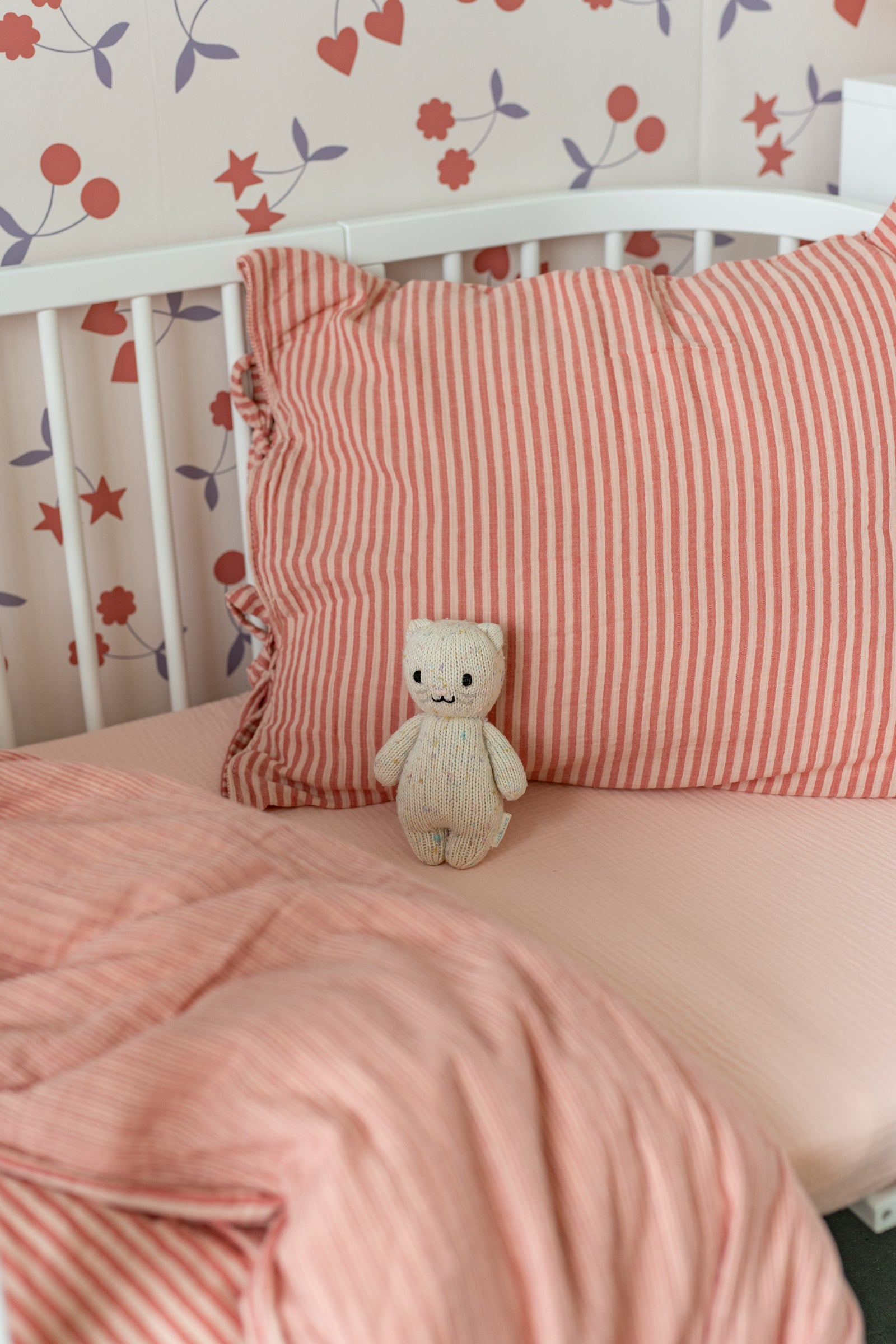 Rosy Cloud - Fitted Sheet