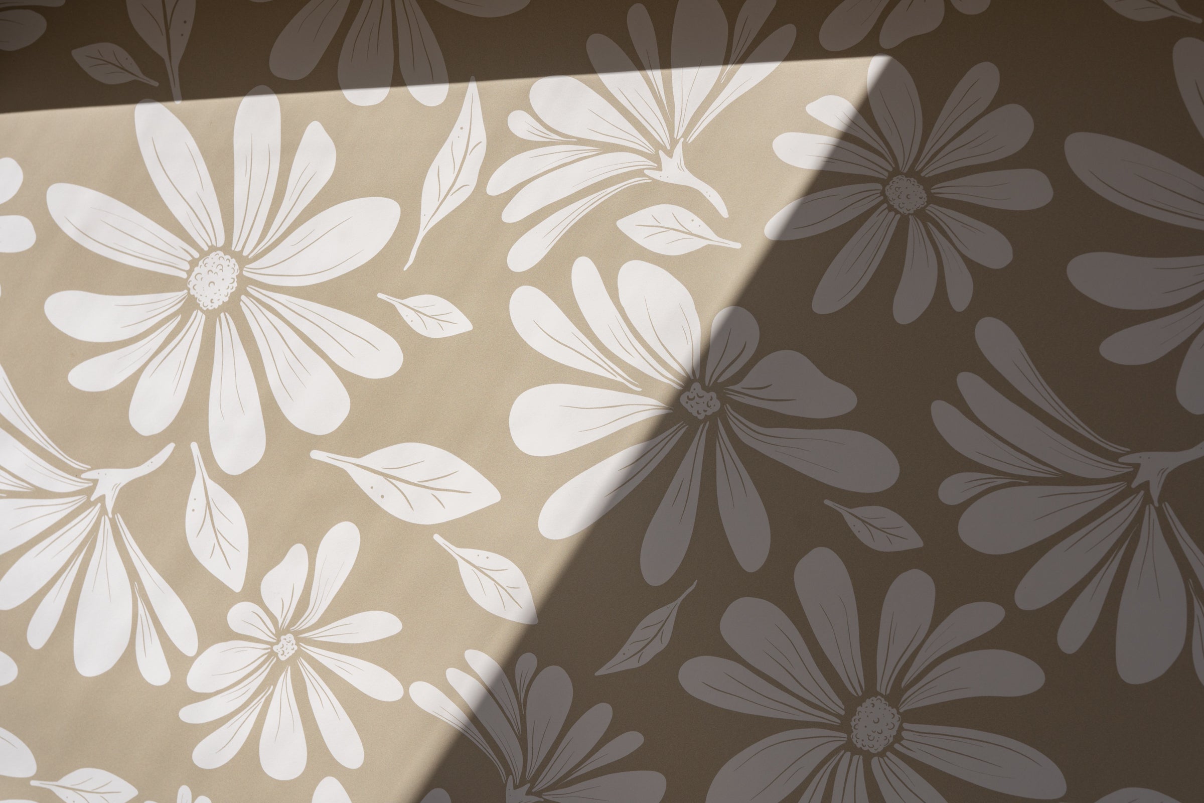 Daisy Bloom - Olive Mist wallpaper