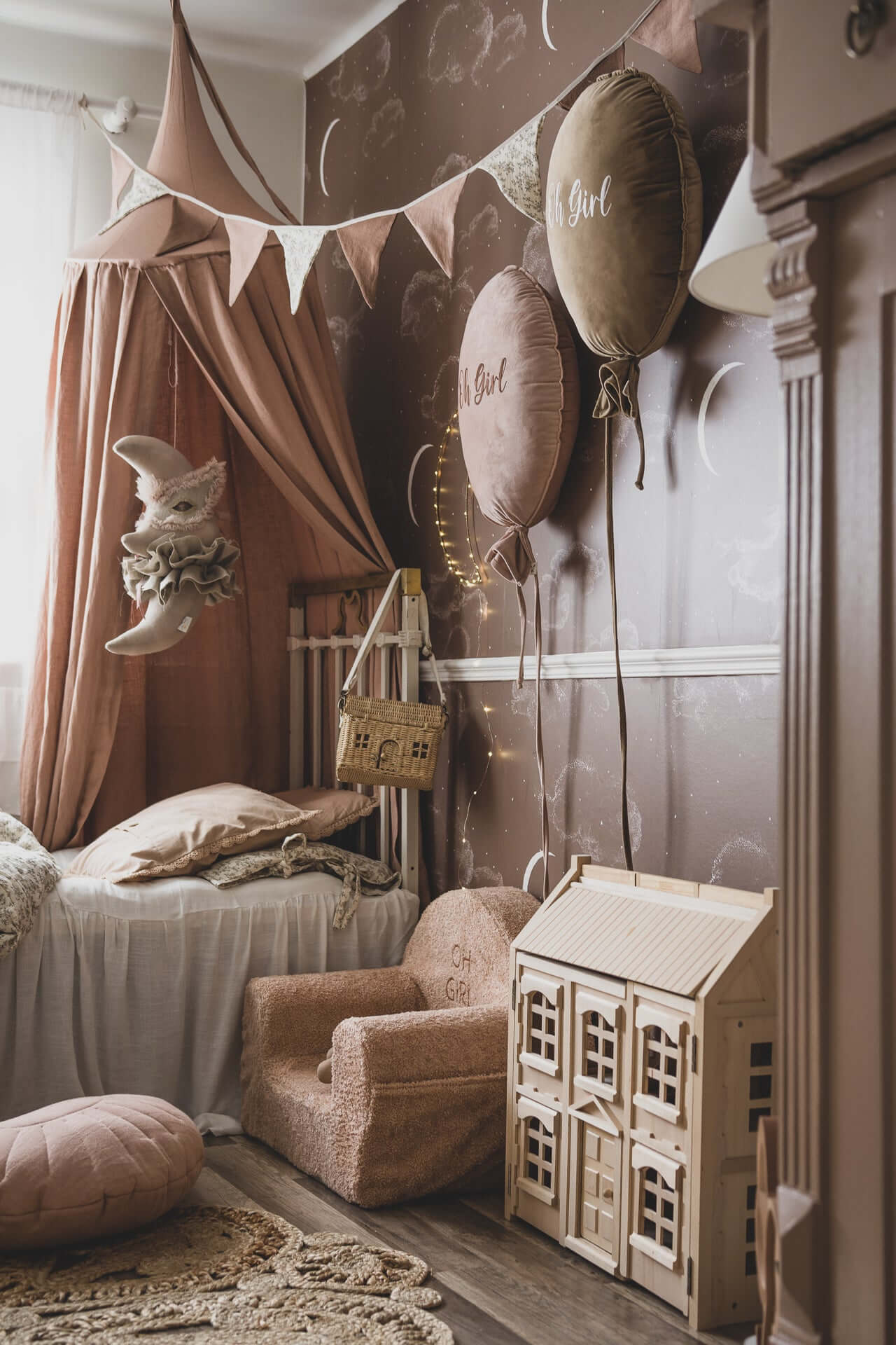 Retro Pink – Linen Bed Canopy