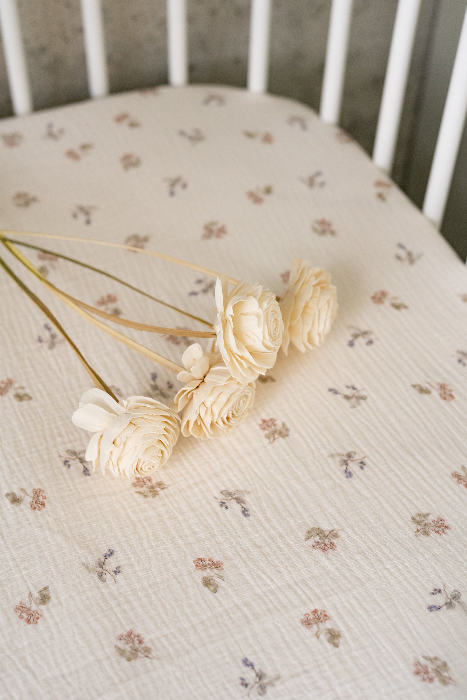 Cream Tiny Flowers- Fitted Sheet