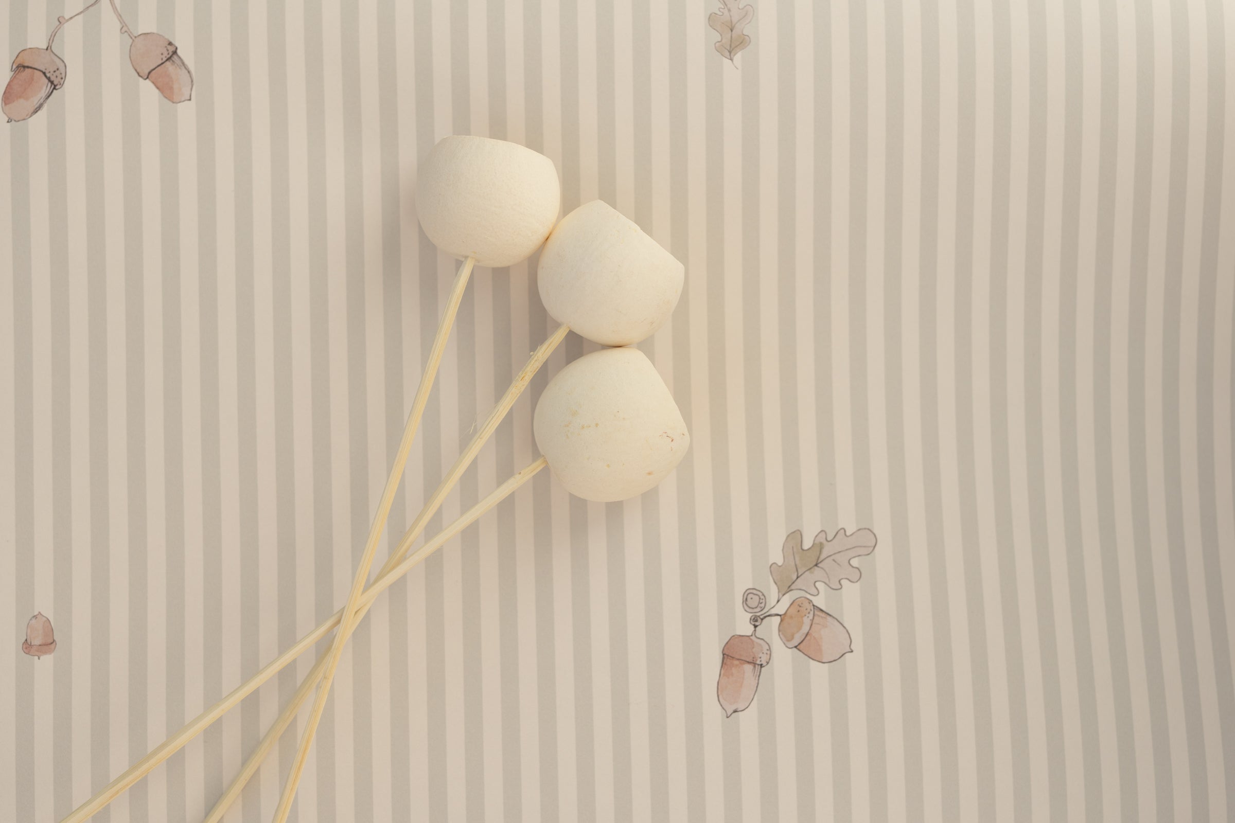 Acorn Stripes - green wallpaper
