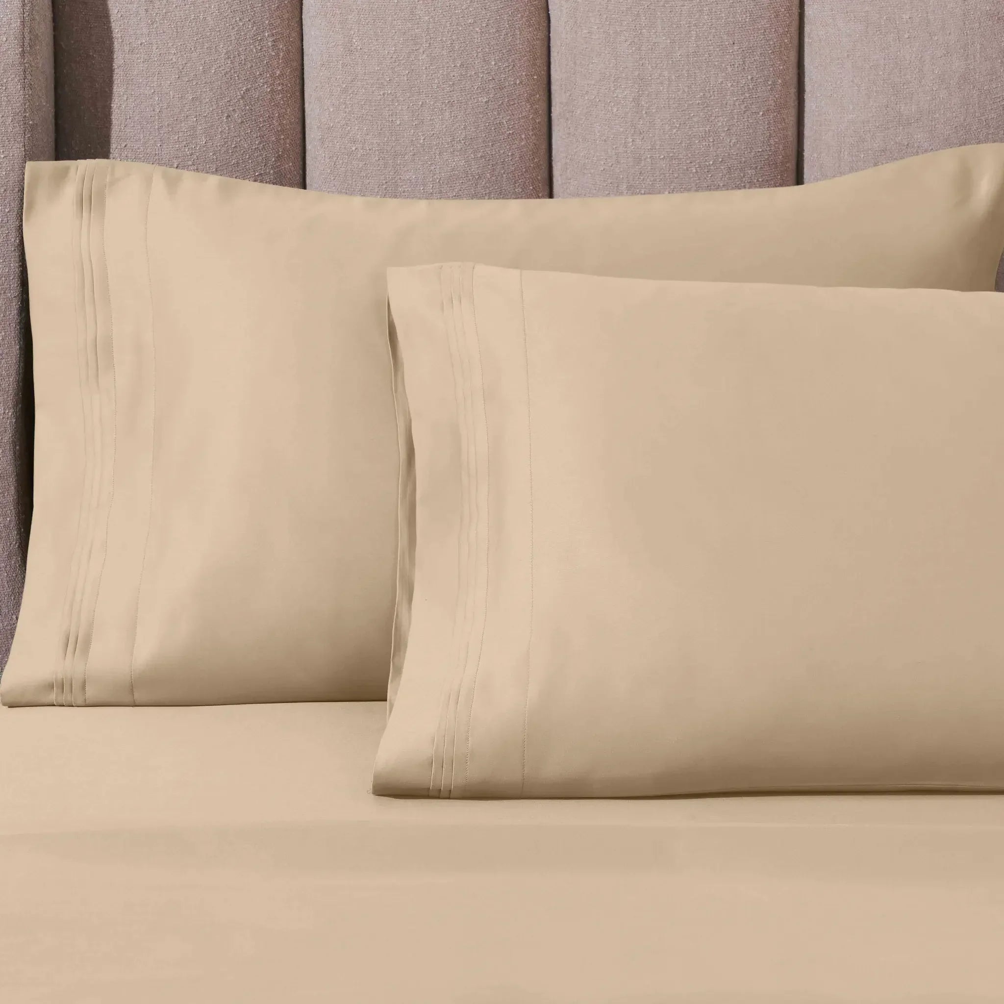 Pleated Sateen Egyptian Cotton Pillowcase Set
