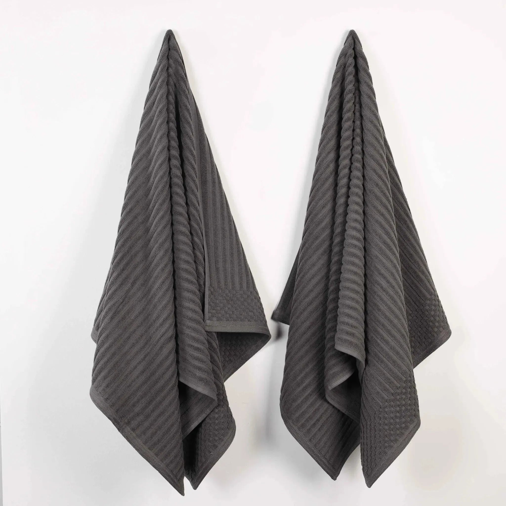 2PCBATHSHEETLIFESTYLE-SOHO-CL