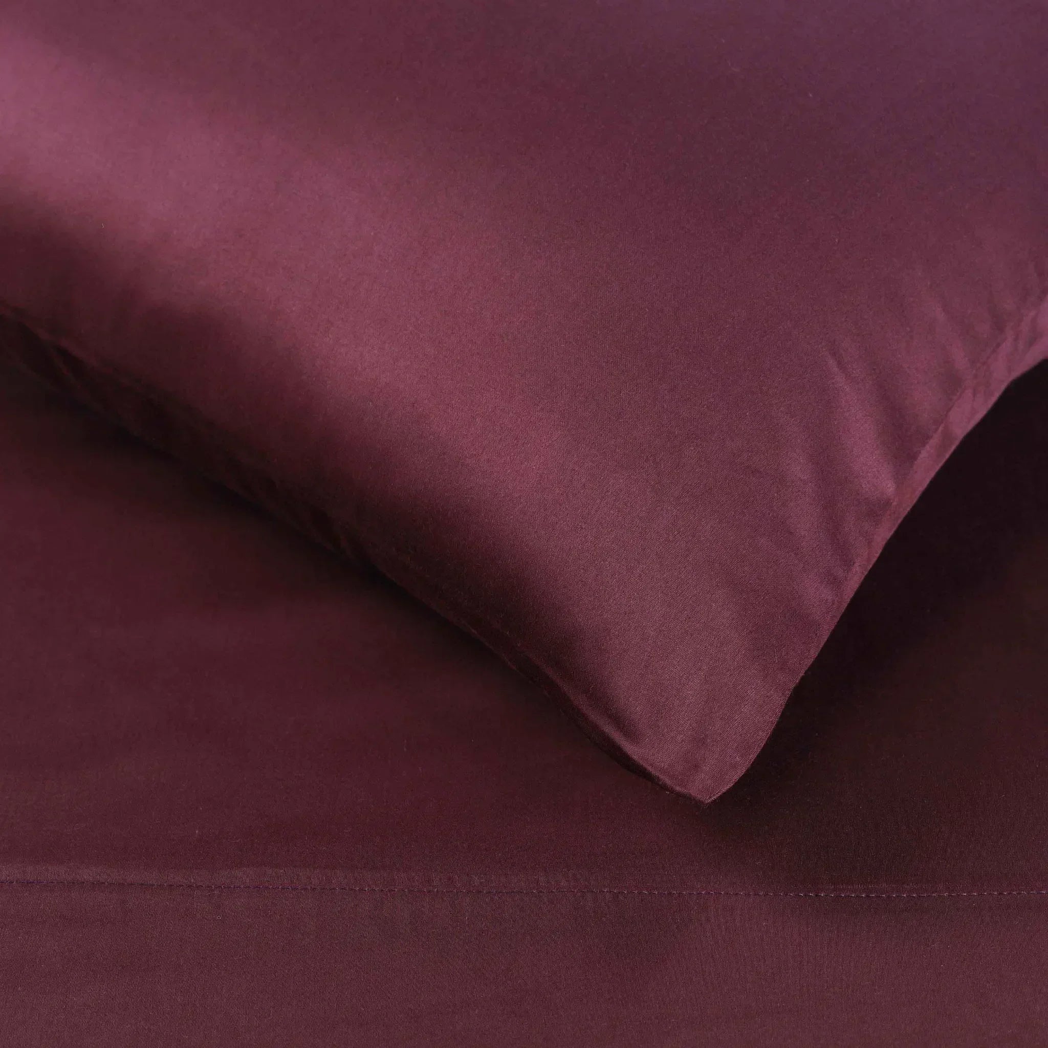 400TCECPILLOWCASEDETAIL-PLUM