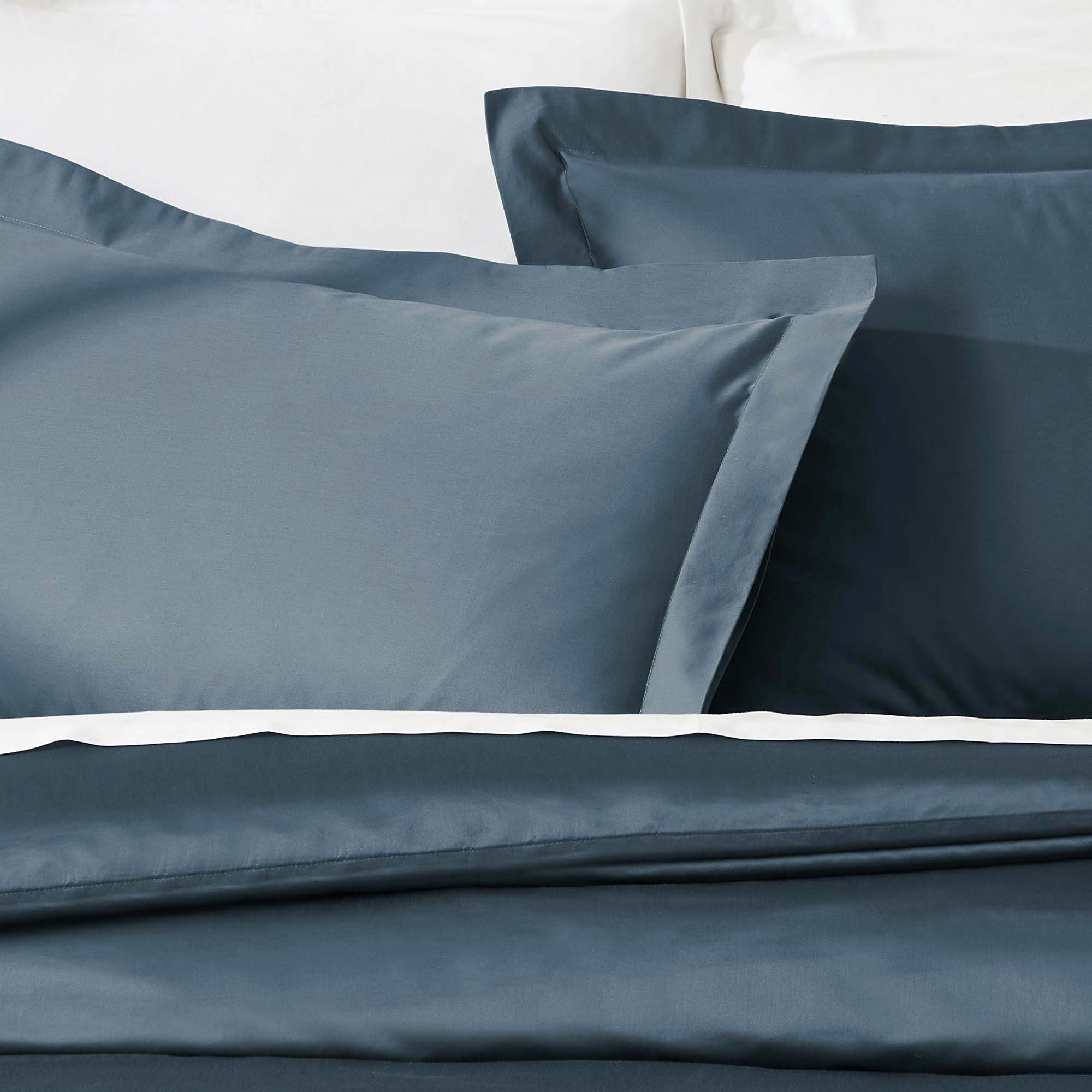 Trimmed Egyptian Cotton Bedding Set