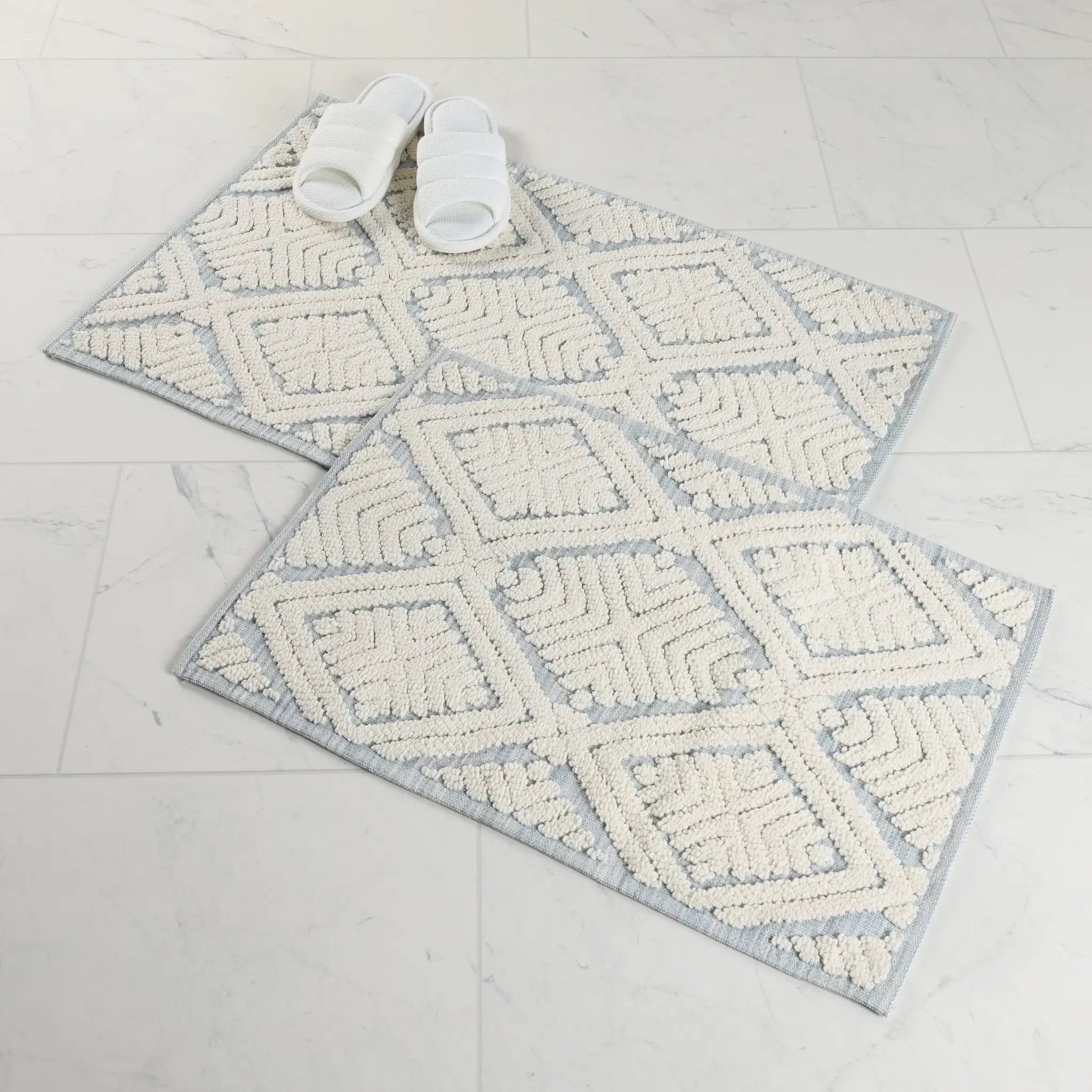 BATHRUG-CETON-BL_2_890771ea-d9fc-4496-a4aa-a2a233db3b07