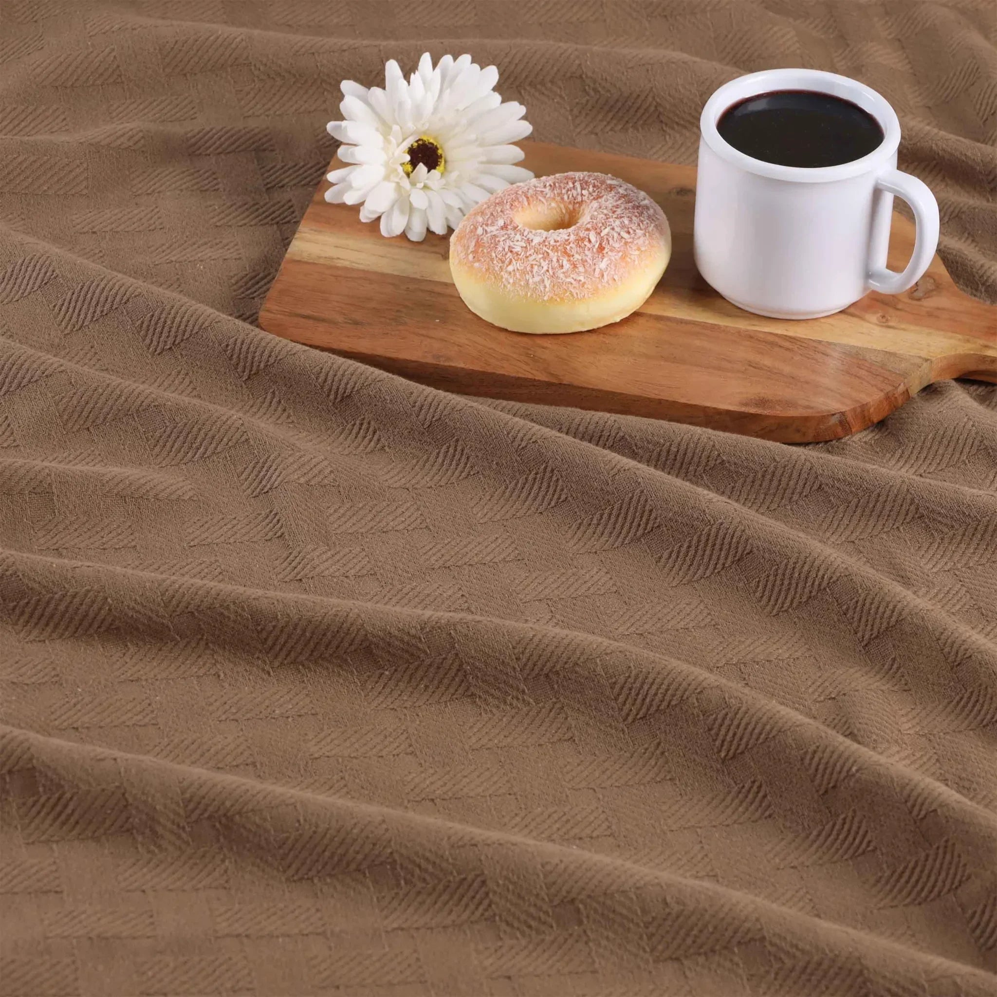 BasketWeaveDetail02-Taupe