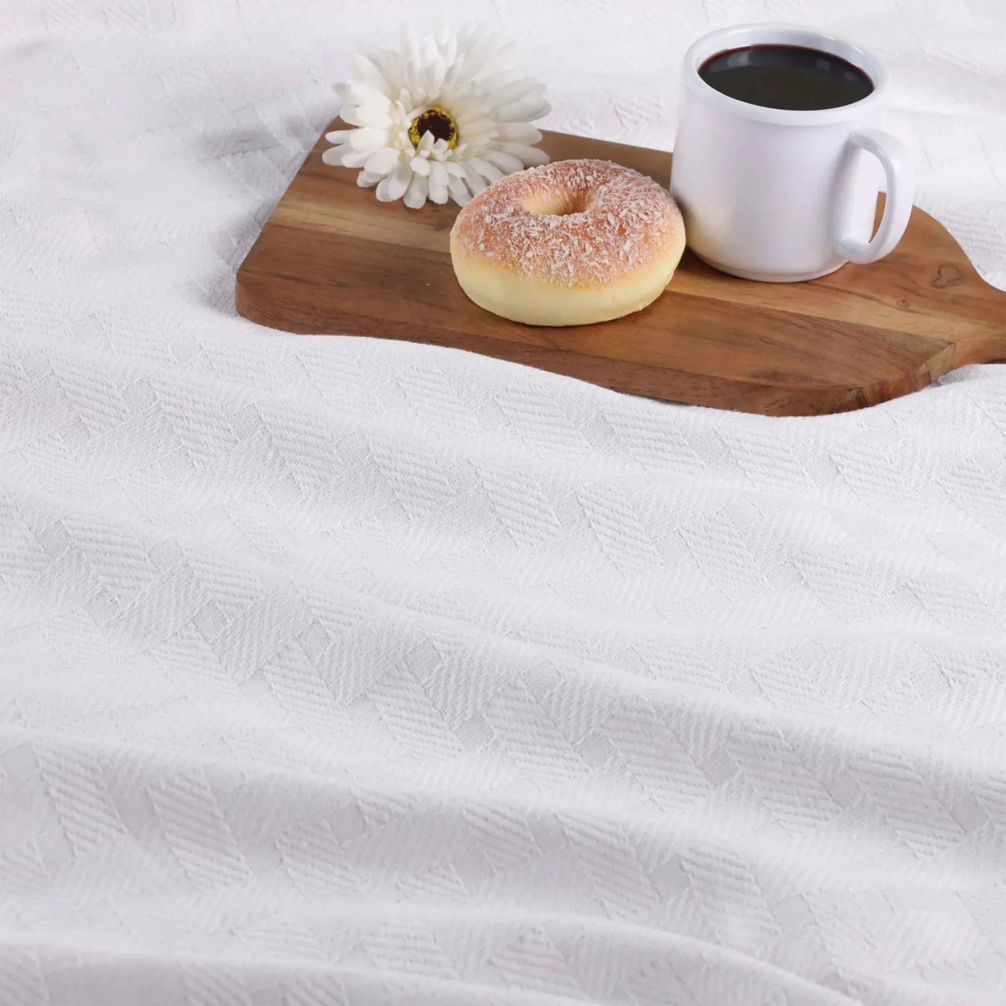 BasketWeaveDetail02-White