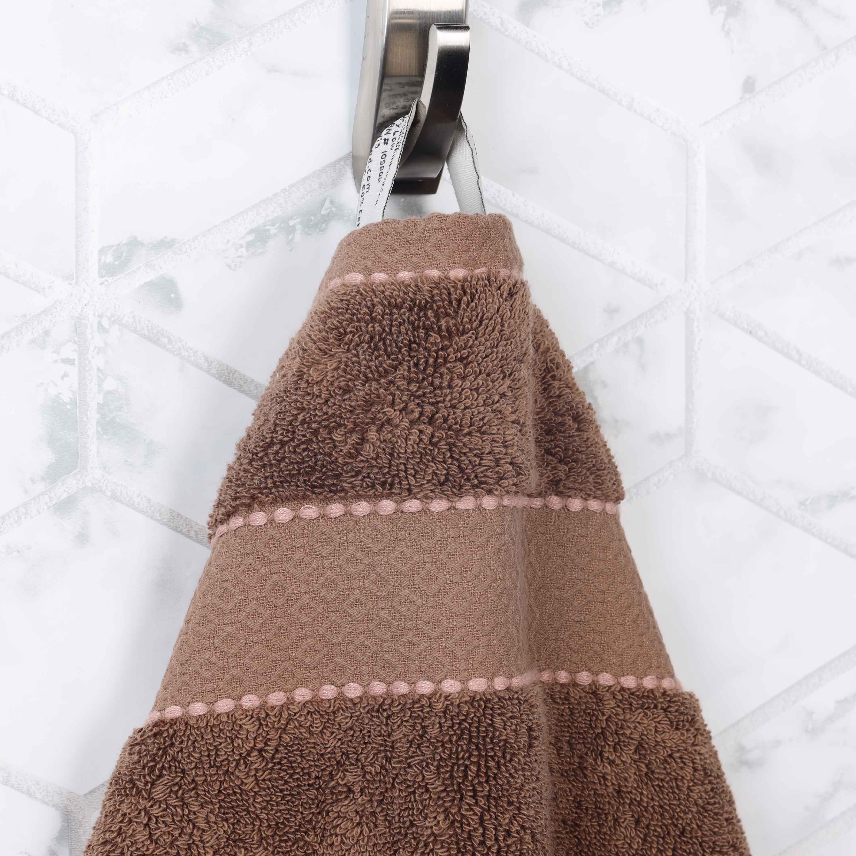 Chocolate9_d3fdf222-c4d8-45c5-b1cc-c5fcb8d41c25