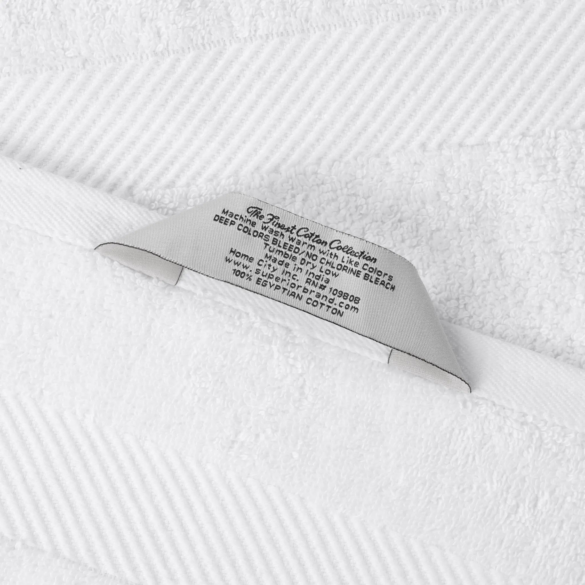 DETAIL-KENDL-WH_5_-2_84ab5633-cf51-4e73-8219-af3479a0b066