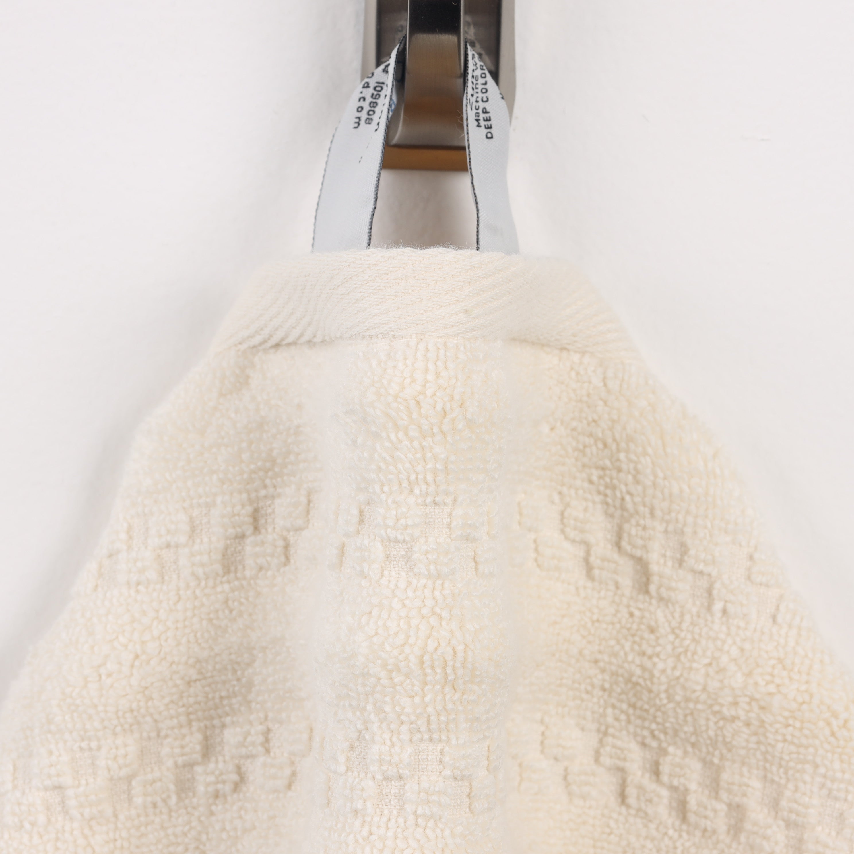 Ivory10_80cf9579-40e0-4c01-b527-0c73e12531e8