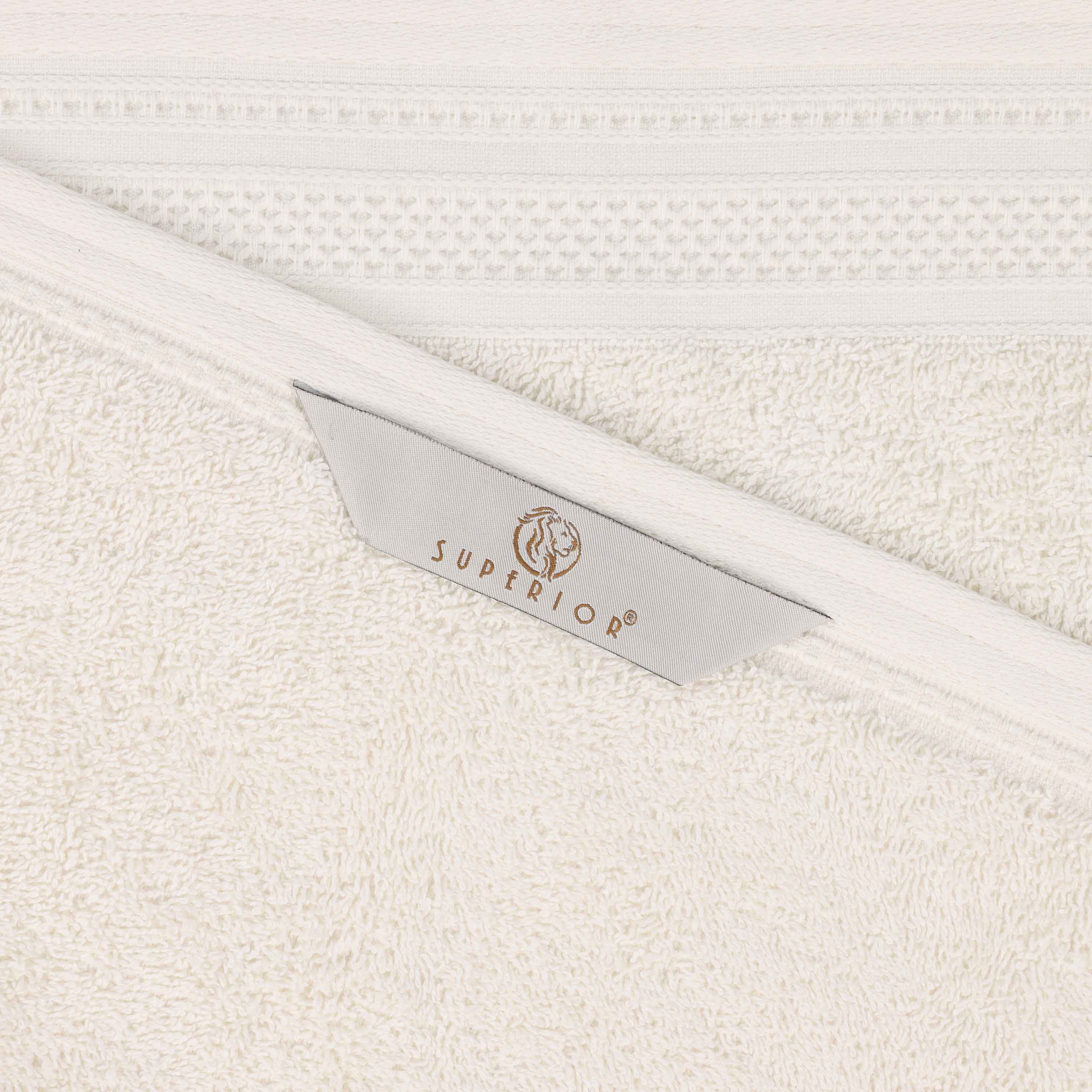 Ivory7_779889f1-b852-4094-821b-03834c453fc2