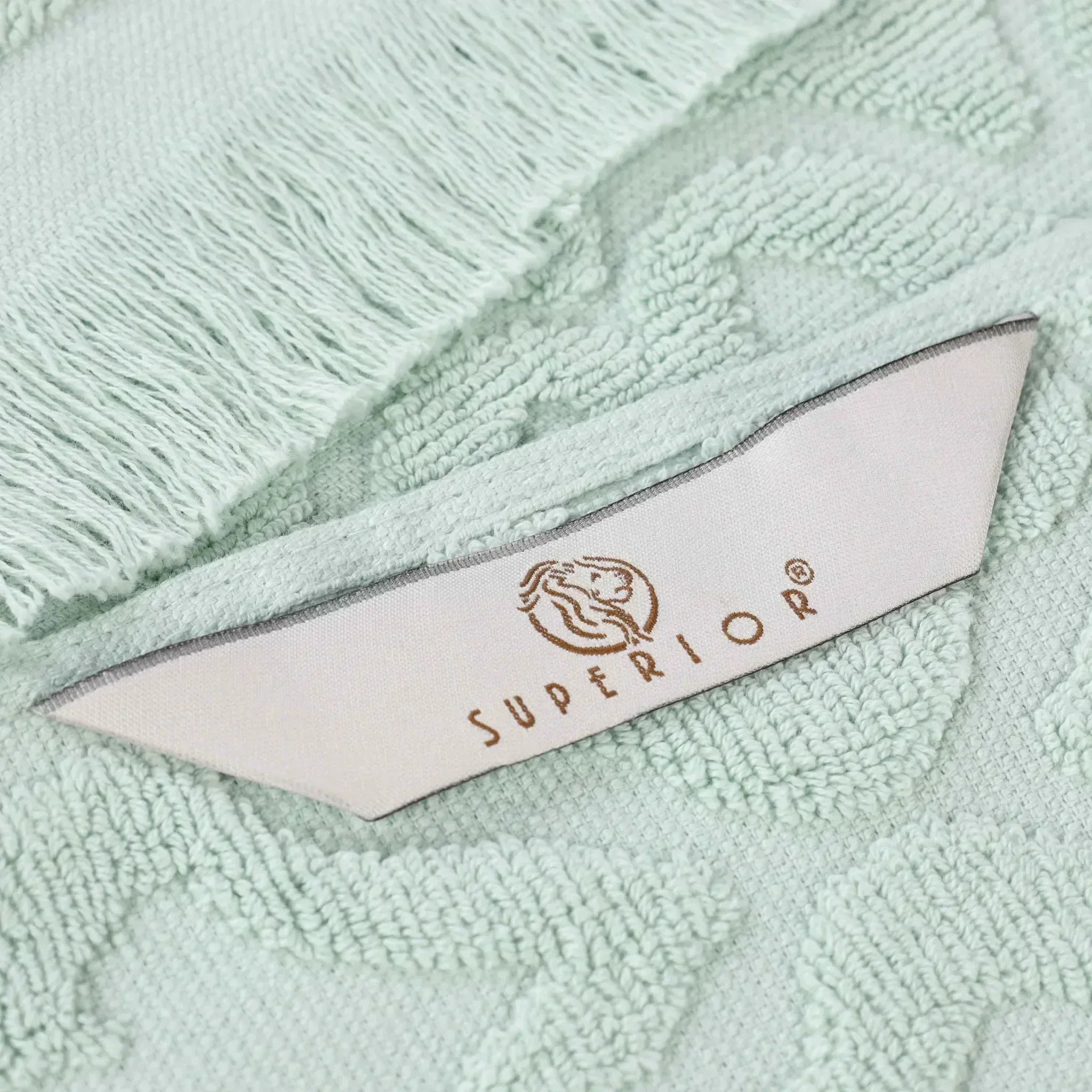 RollaTowelsDetail02-SG_a2339e98-2f60-4dc1-acdc-285879b5dcf6