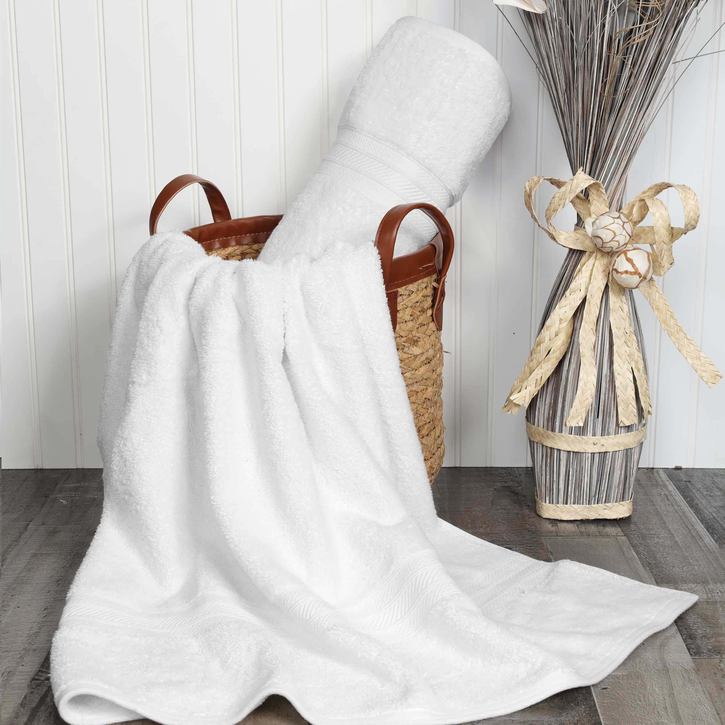 White1_61c7cd2d-b7fc-449e-8a40-d5396e841893