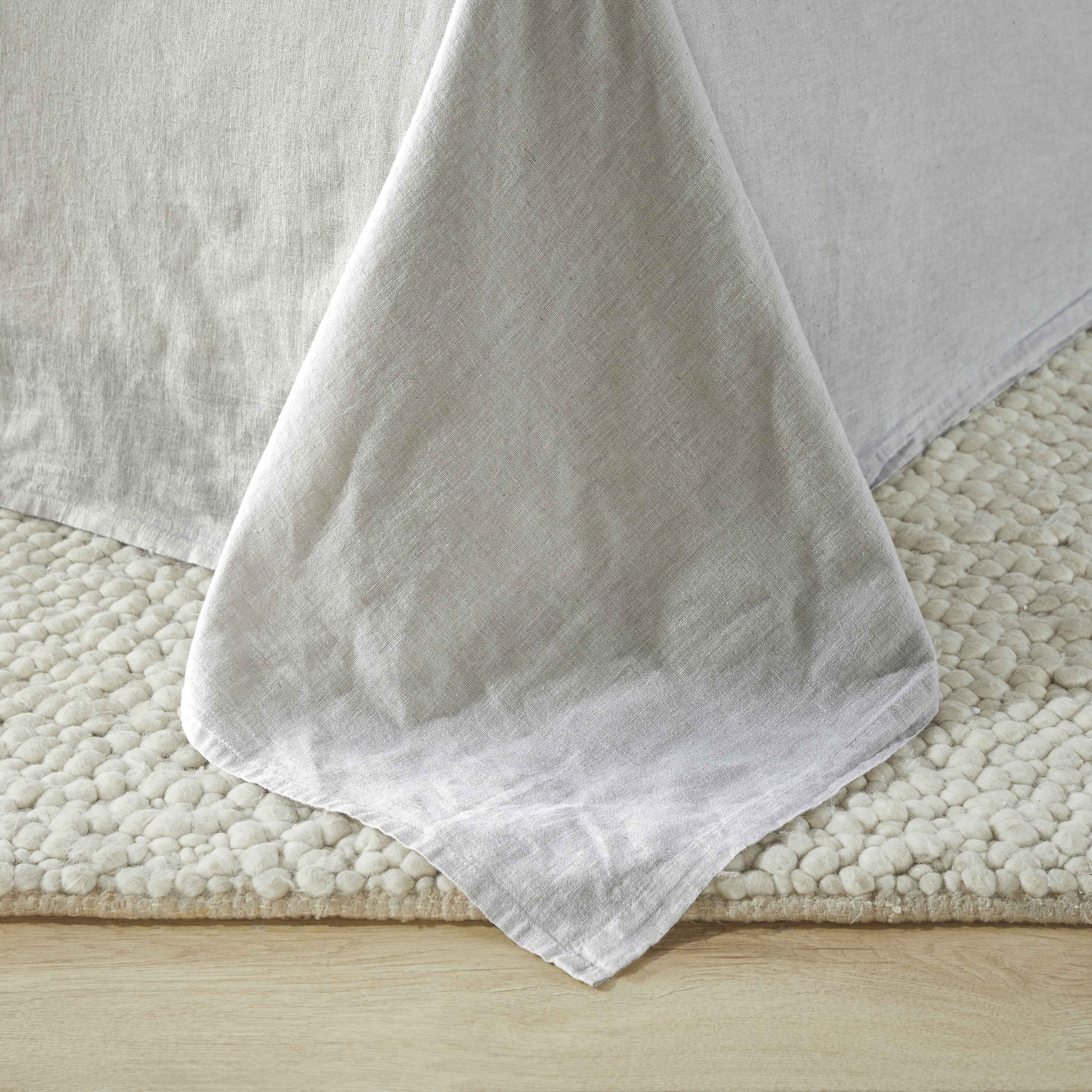 orion-cotton-linen-blend-garment-washed-deep-pocket-bed-sheet-set-sheet-set-superior-21_004c38f6-2277-428d-84de-3f558c2e5cca