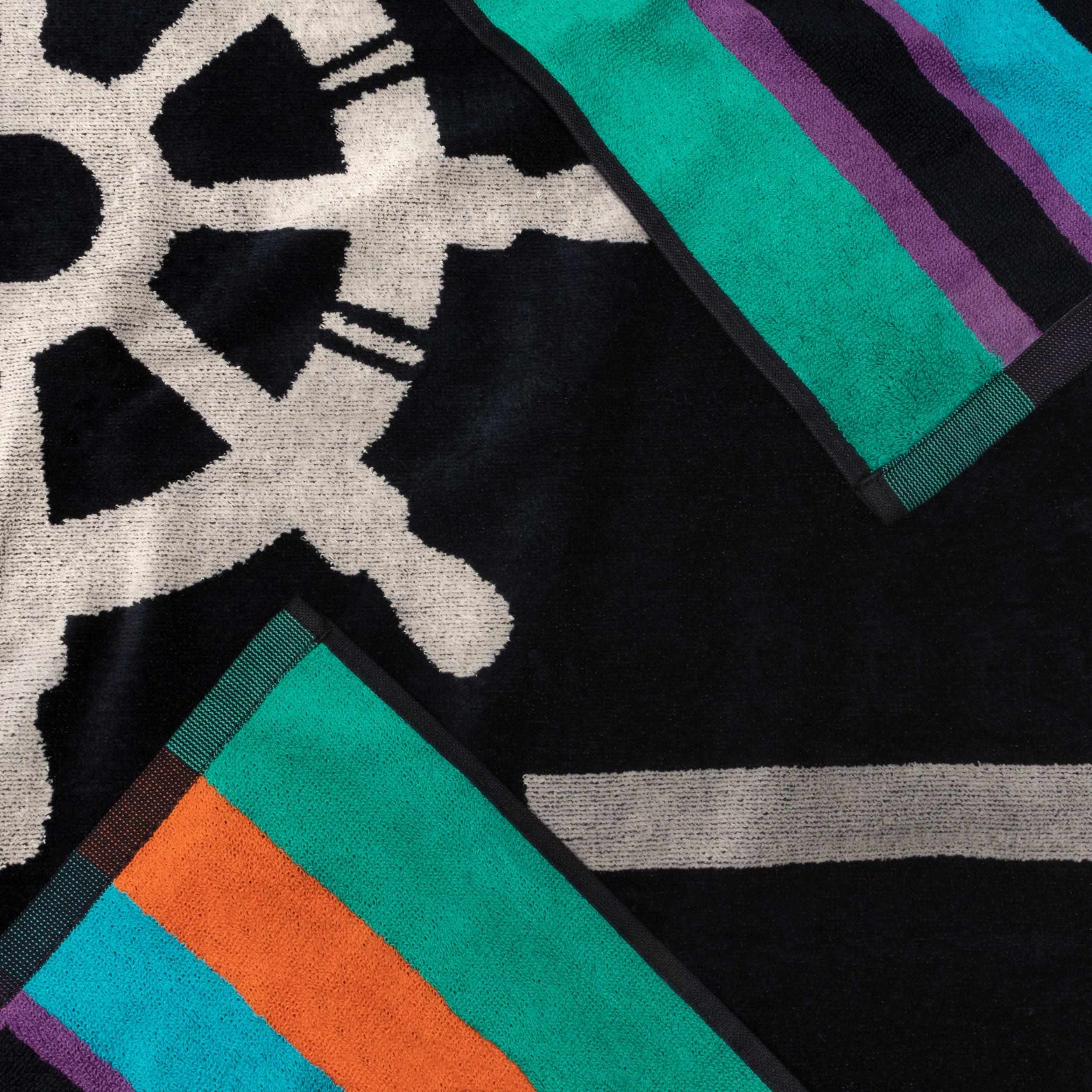 retro-spin-wheel-oversized-2-piece-beach-towel-set-beach-towel-superior-8