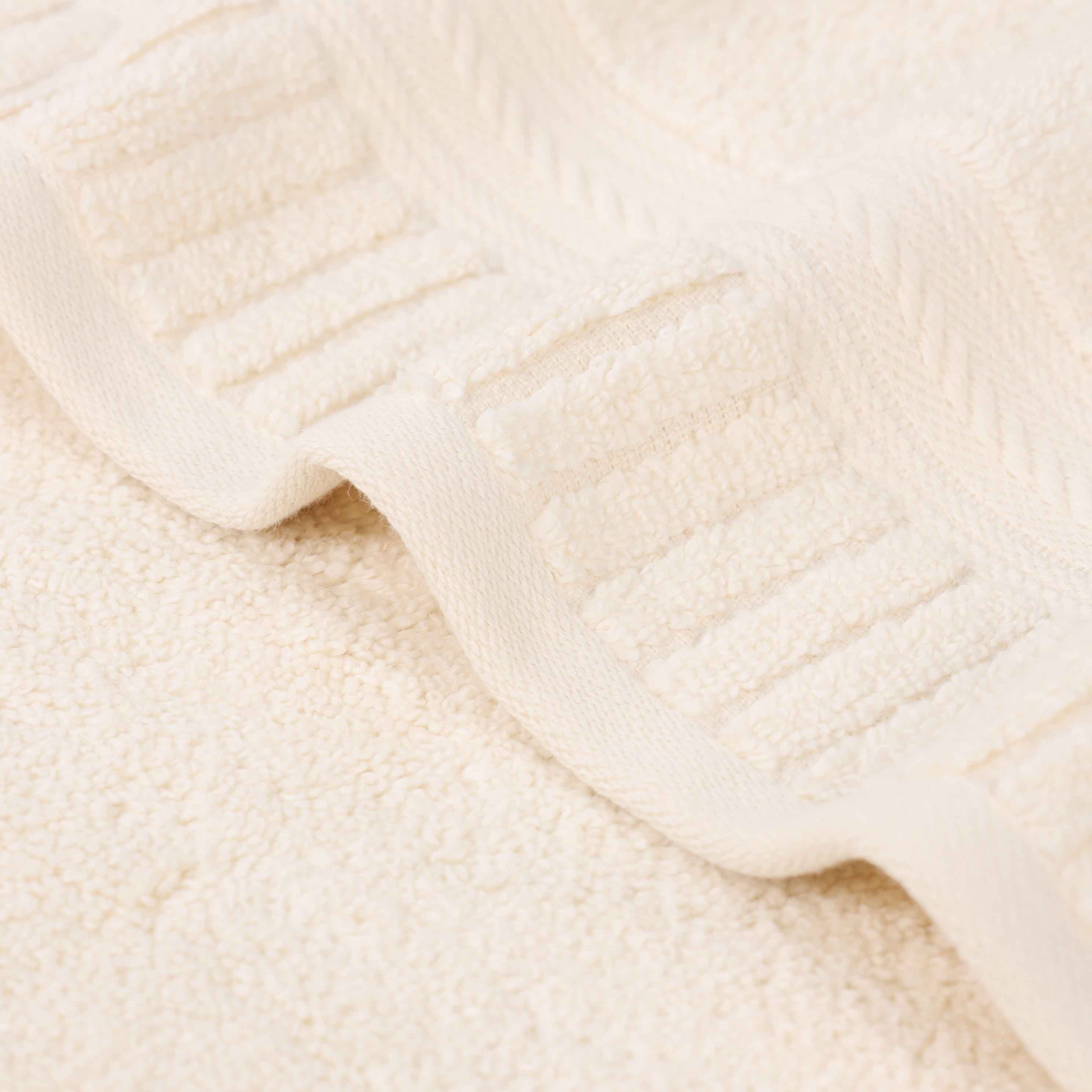 Herringbone-embossed Zero Twist Cotton 3 Piece Towel Set